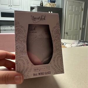 BrüMate Uncork'd 14oz Wine Glass - Sparkly Gray